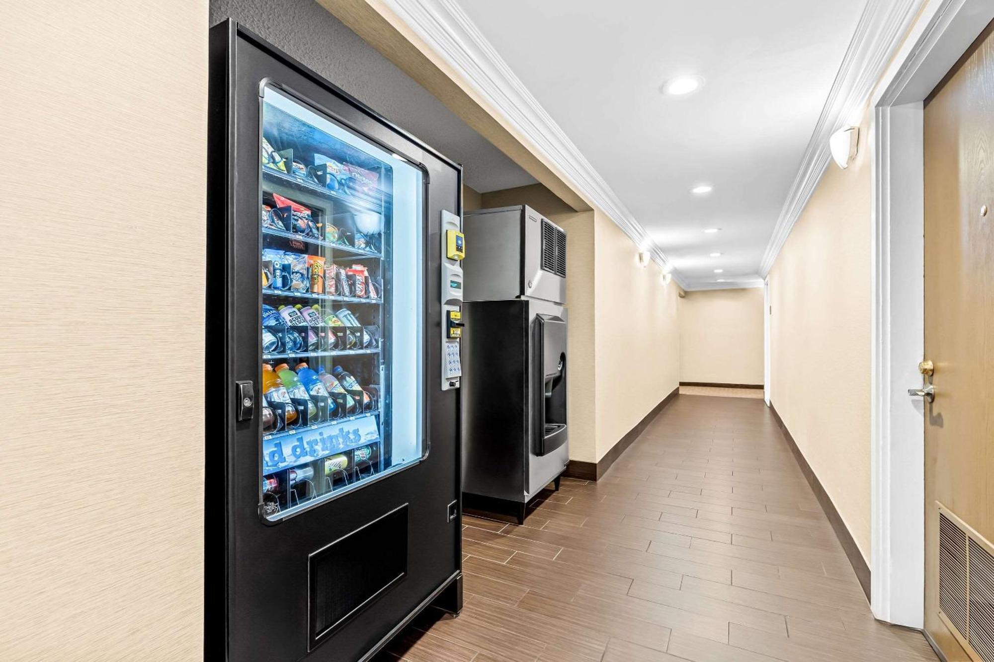 Comfort Inn Modesto Ngoại thất bức ảnh